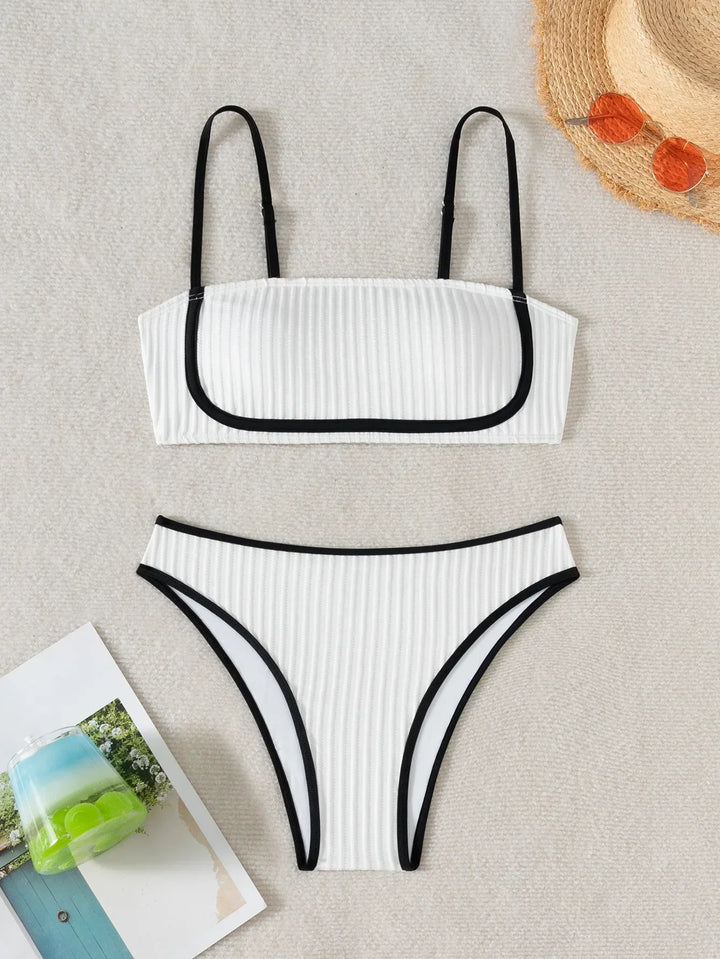 Yüksek Bel Çarpıcı Bikini