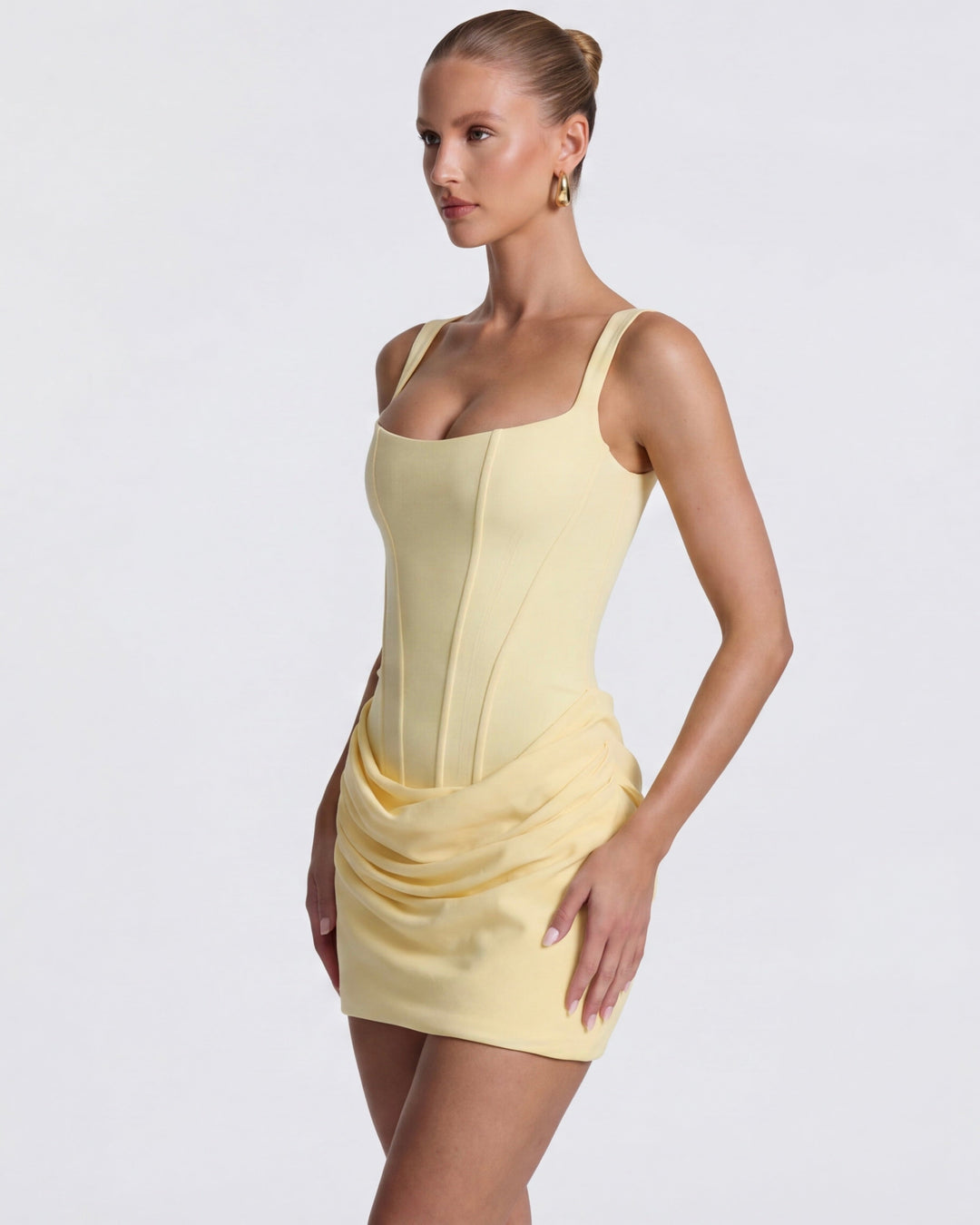 Modern Kum Saati Mini Elbise